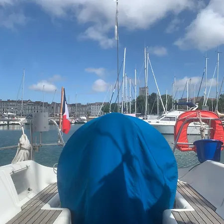 Botel Nuit Sur Un Bateau La Rochelle (Charente-Maritime)